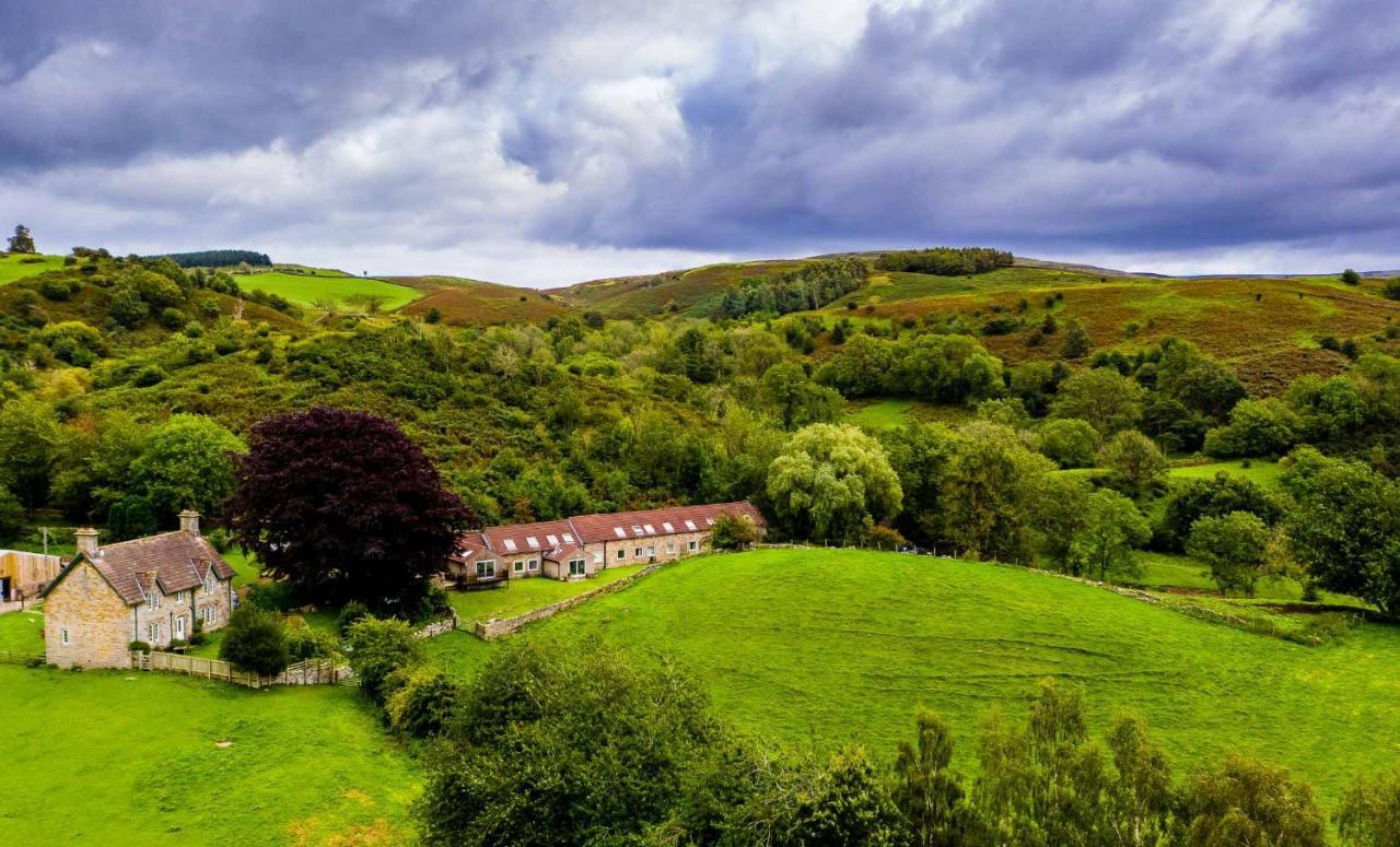 Long Byres Holiday Cottages 브램프톤 외부 사진