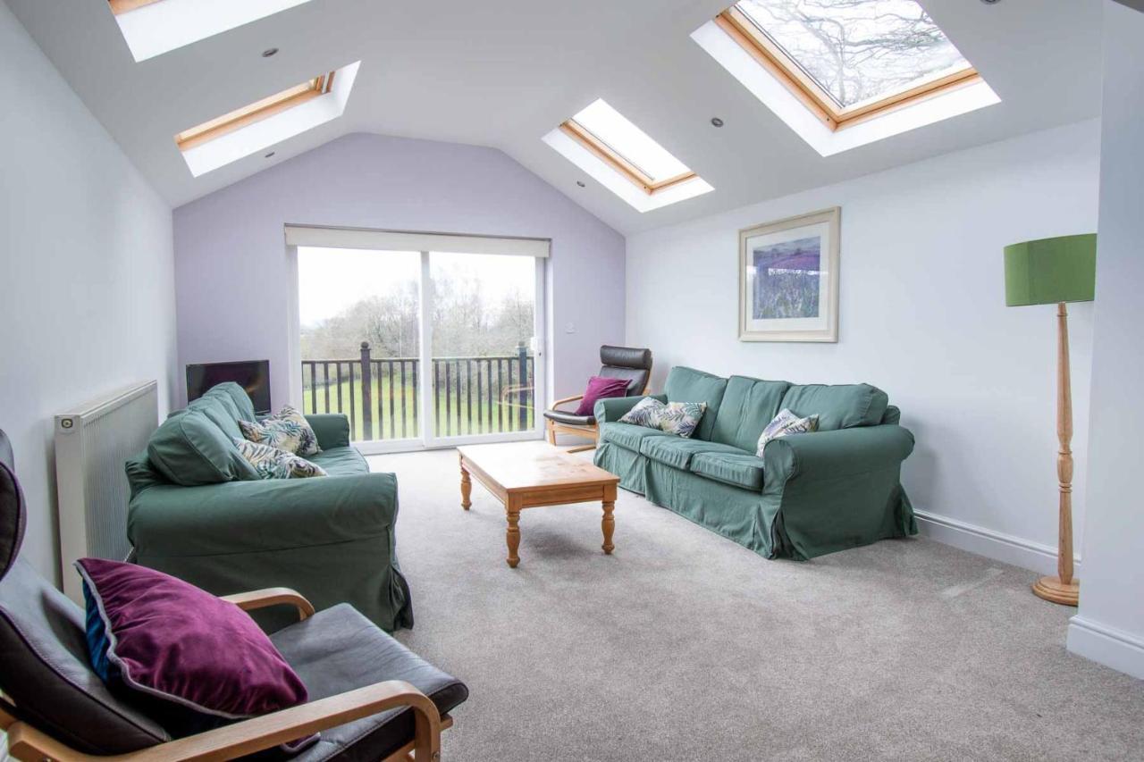 Long Byres Holiday Cottages 브램프톤 외부 사진