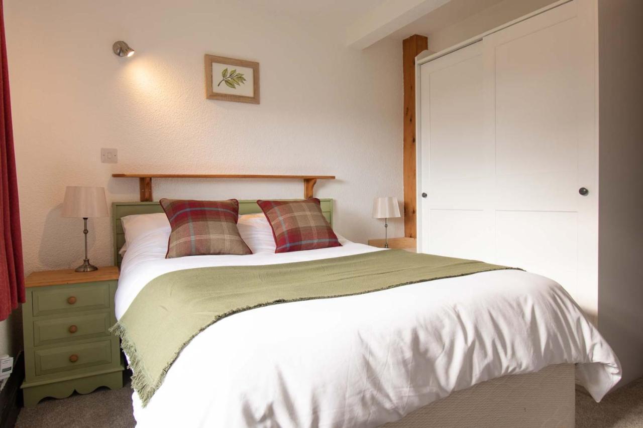 Long Byres Holiday Cottages 브램프톤 외부 사진